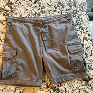 Gently Used Goodfellow & Co Men's Charcoal Cargo Shorts